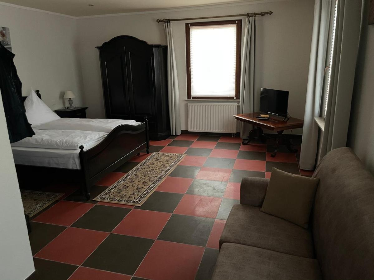 Hotel Roma Kehl Екстер'єр фото